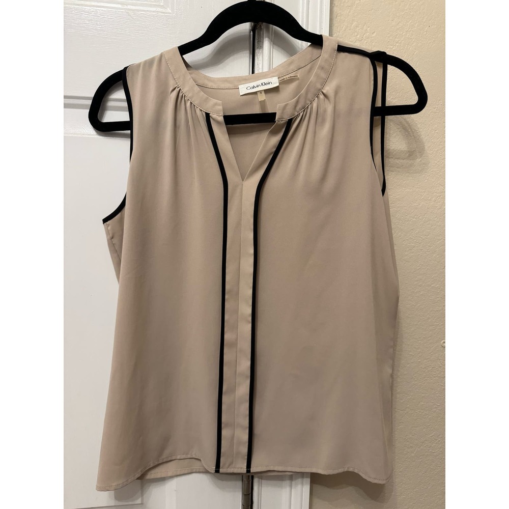 Calvin‎ Klein Top